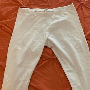 White JJIll Crop Capris